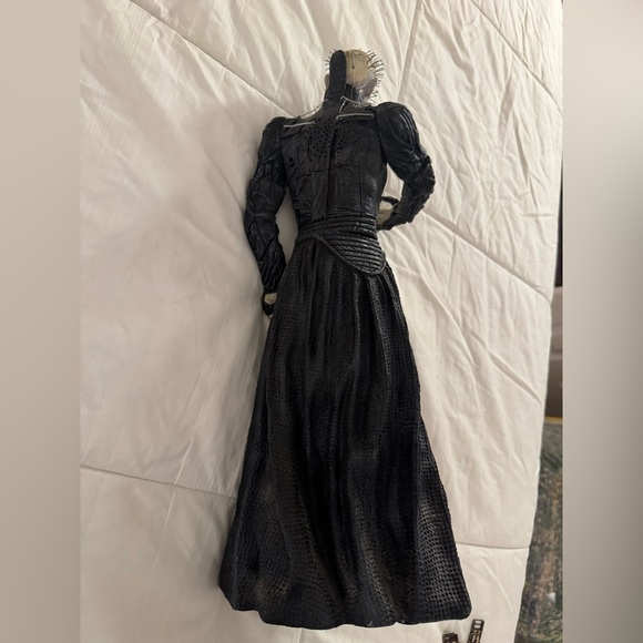 Neca 18 Inch Hellraiser Pinhead Action Figure Sound Motion Activated - Picture 5 of 5